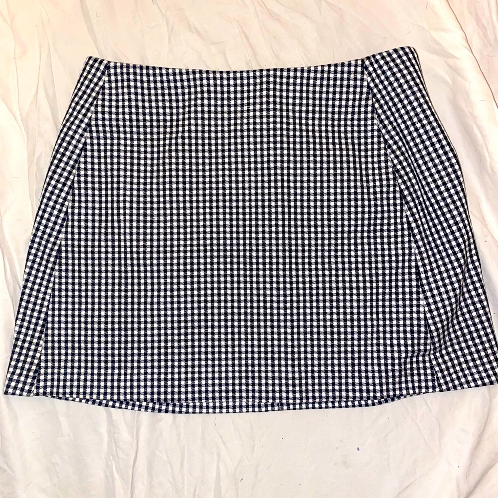 Houndstooth Mini Skirt